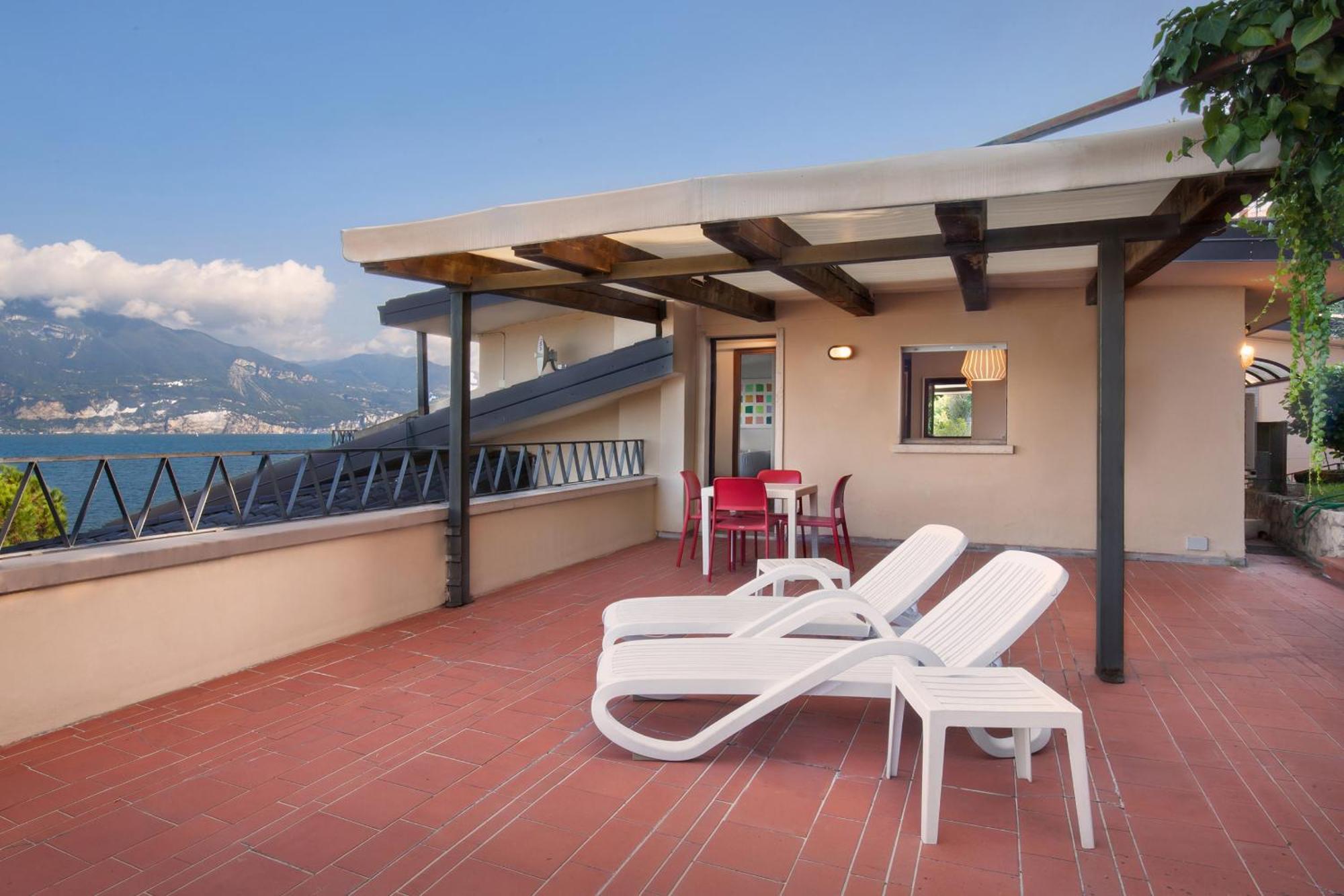 Watercolor Loft Apartment Torri Del Benaco