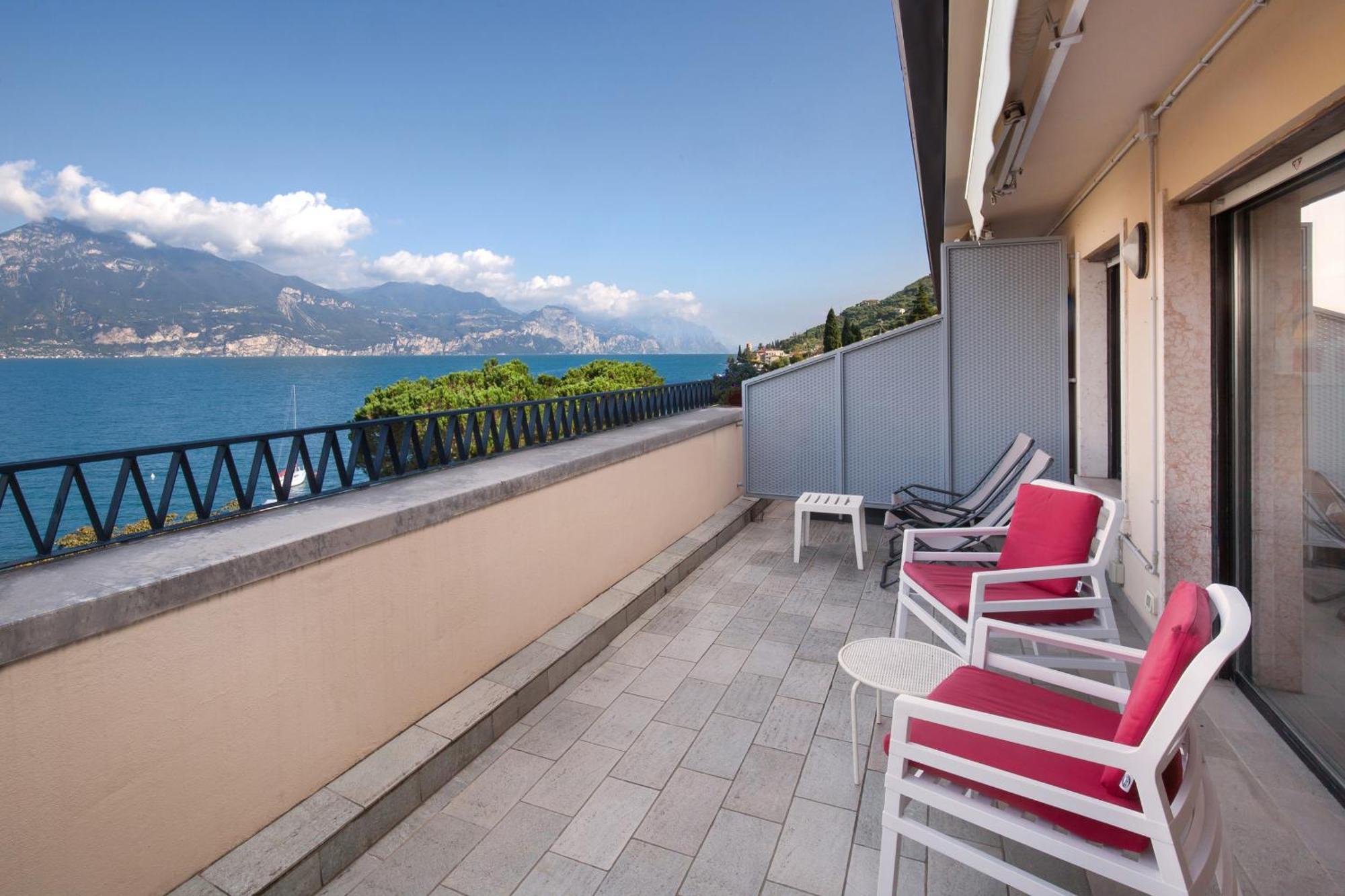 Watercolor Loft Apartment Torri Del Benaco